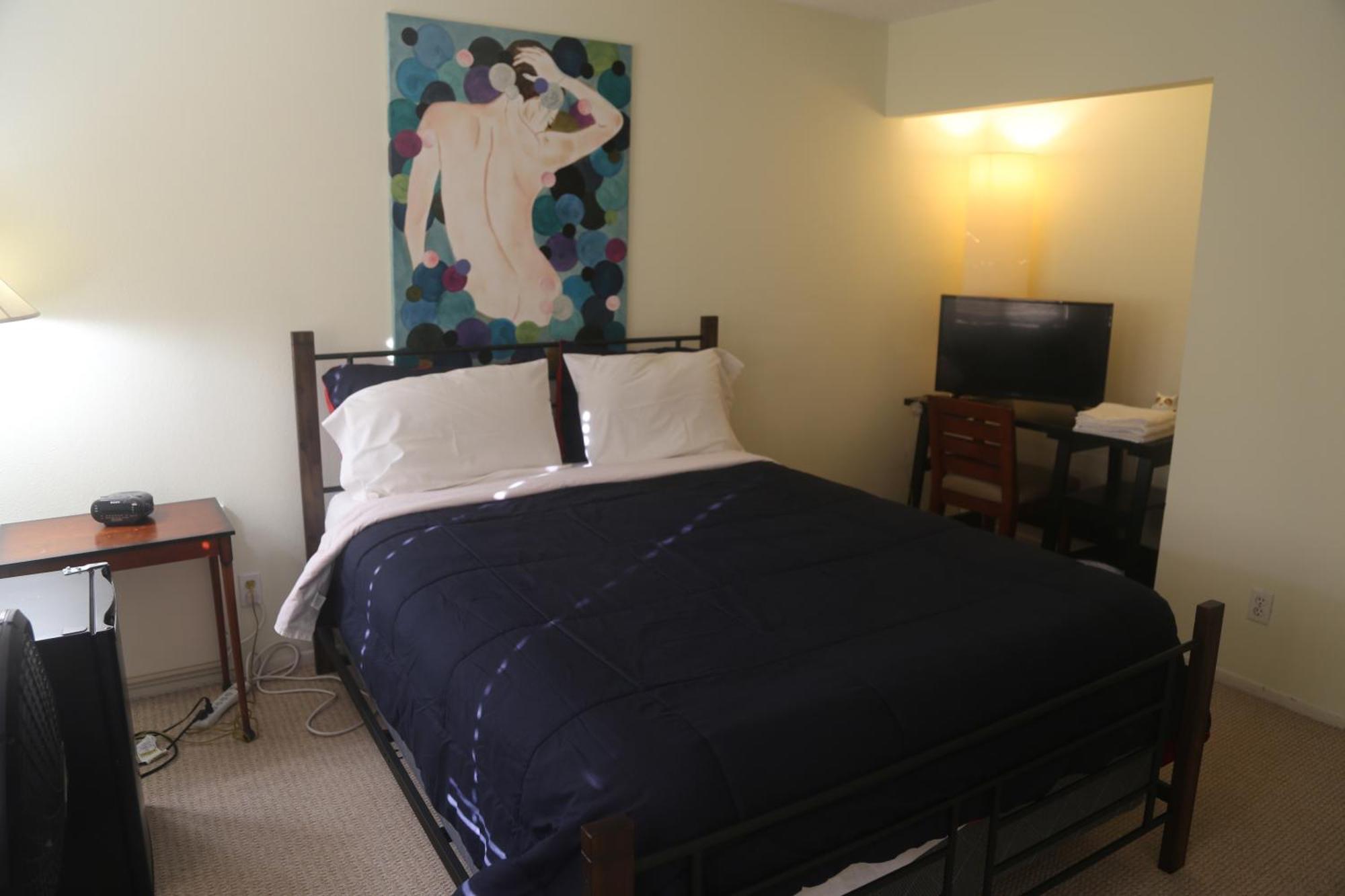 Couette-café In Hollywood Hills 3*