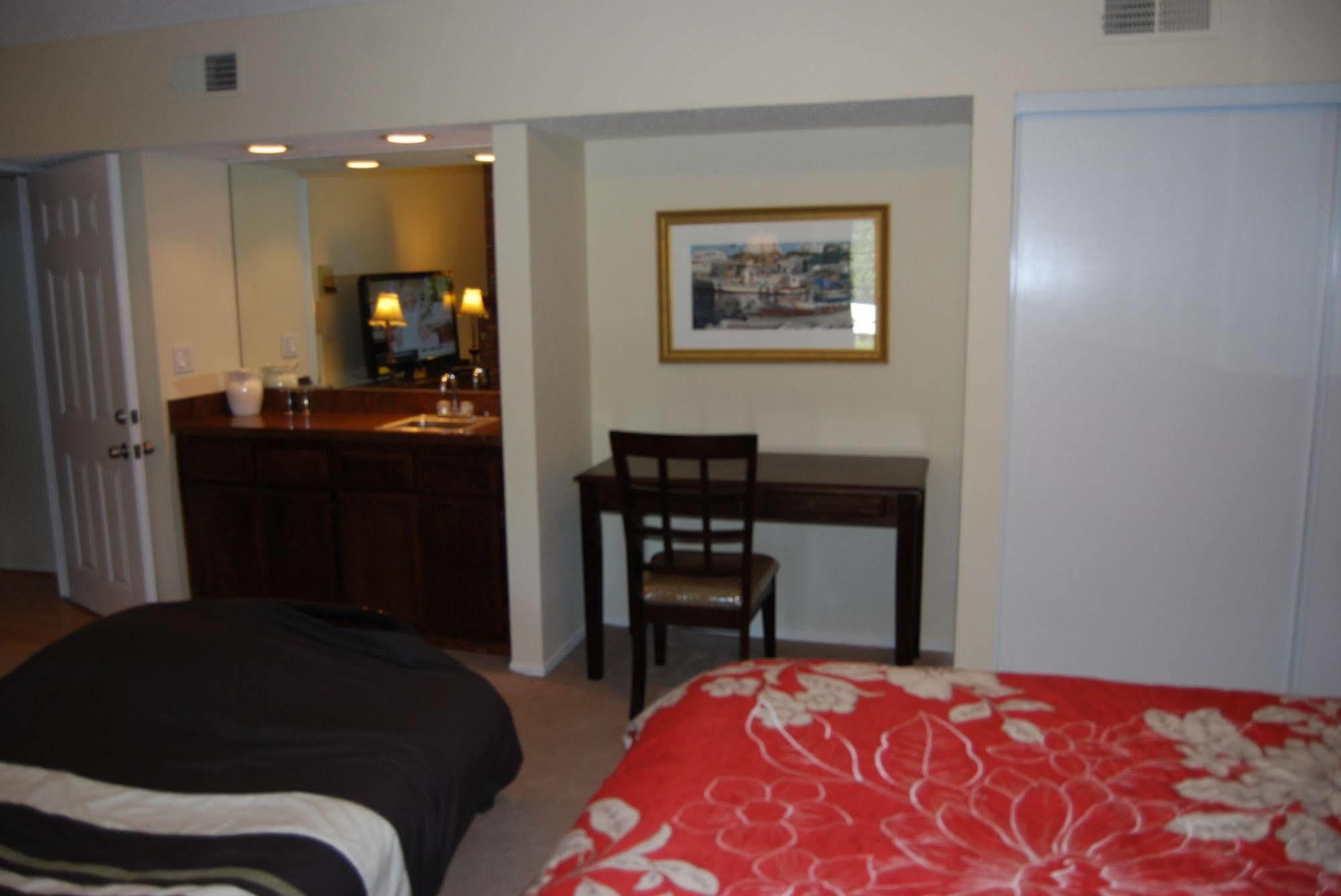 In Hollywood Hills Bed and breakfast Los Ángeles